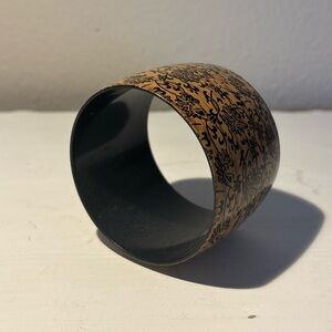 Black and Tan Floral Bangle Bracelet